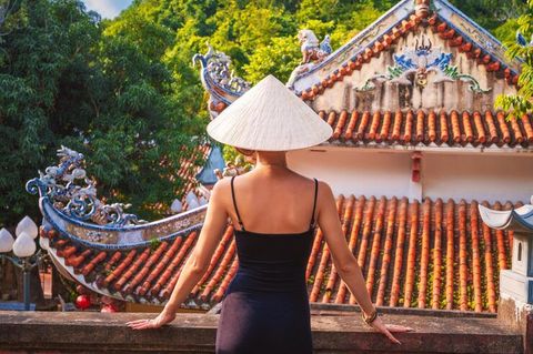 Spain Vacation Guide: Destinations, Accommodation Options, Attractions and Travel Planning