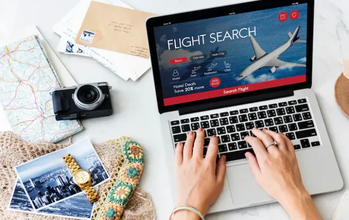 Cheap Flight Hacks Details: Flight Search Techniques, Booking Tips, Timing and Flight Deal